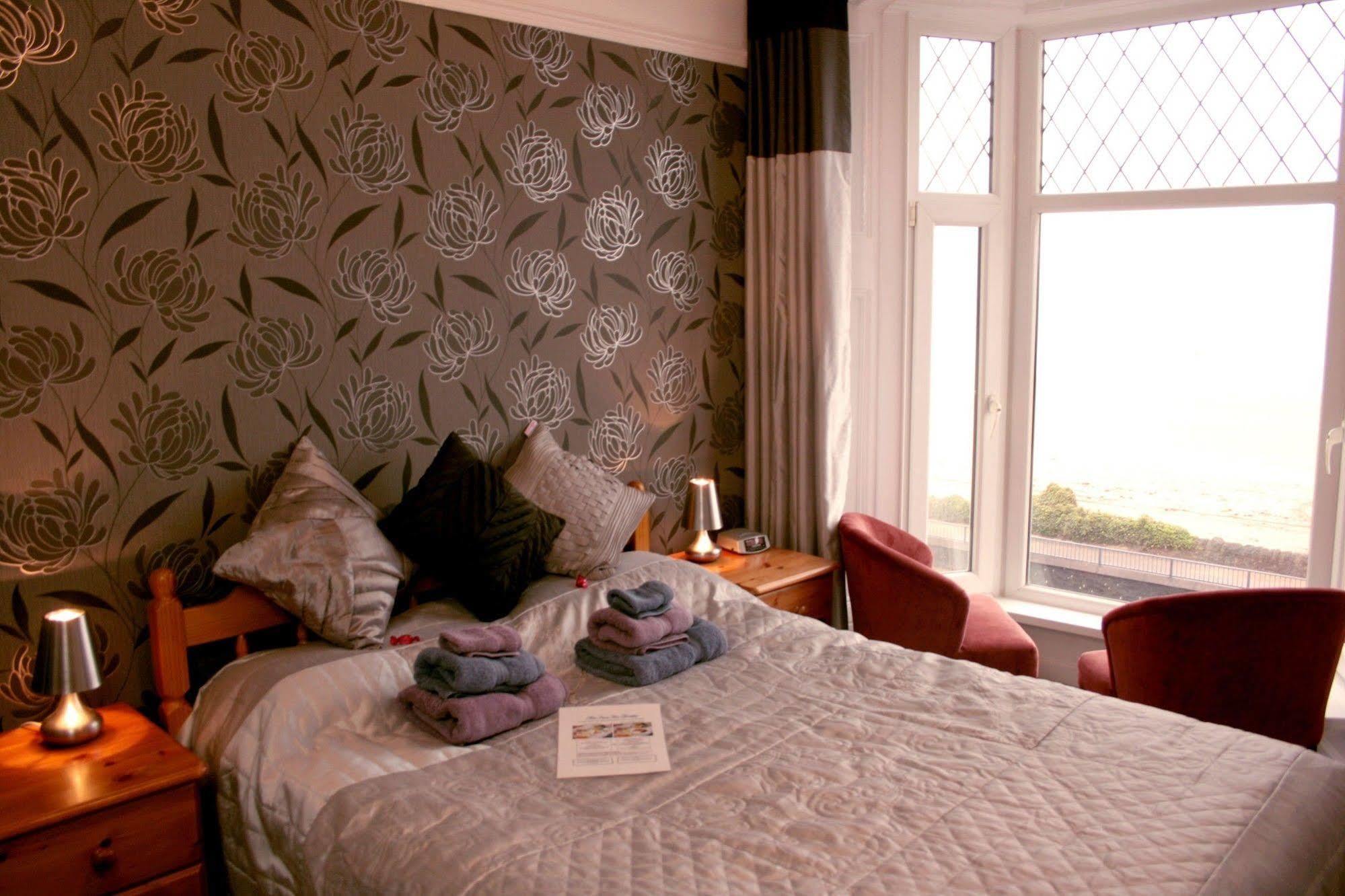 Devon View 3*