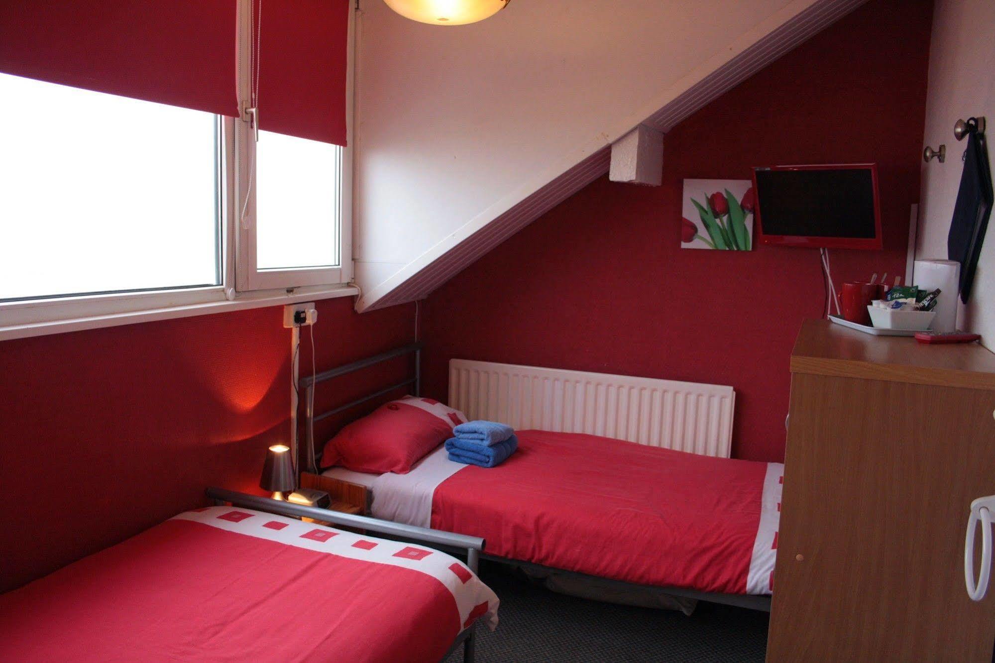Devon View 3*