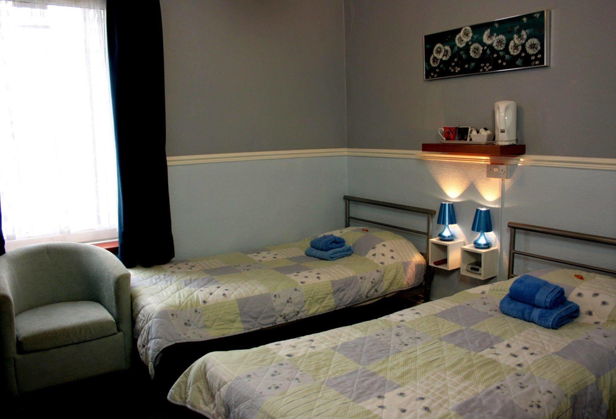 Devon View Guest house 3*
